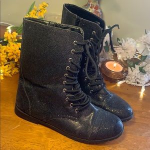 7.5 Glitter Black Combat Boots with side zipper